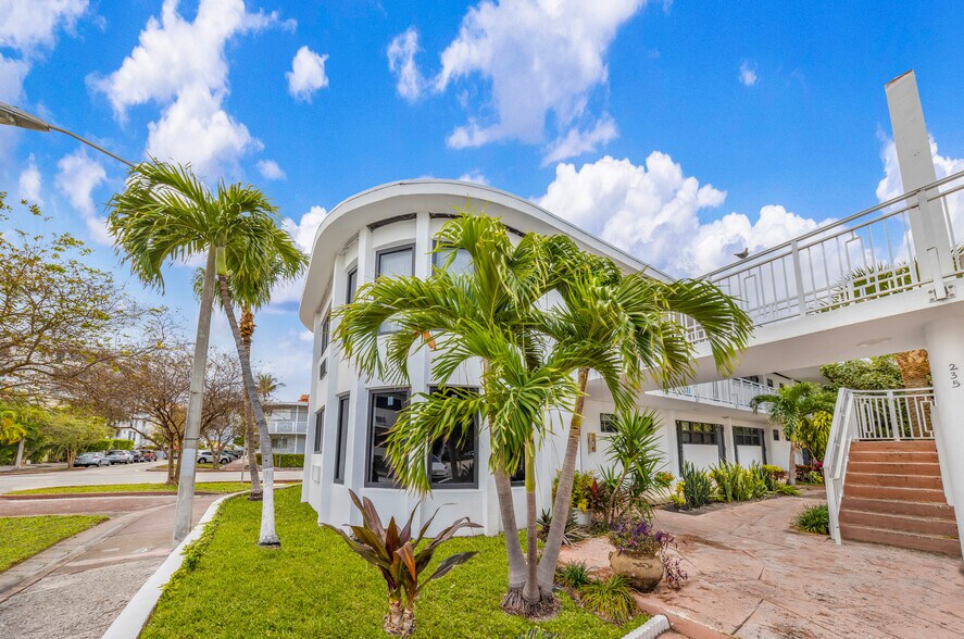 235 78th St, Miami Beach, FL à vendre - Photo du bâtiment - Image 3 de 35
