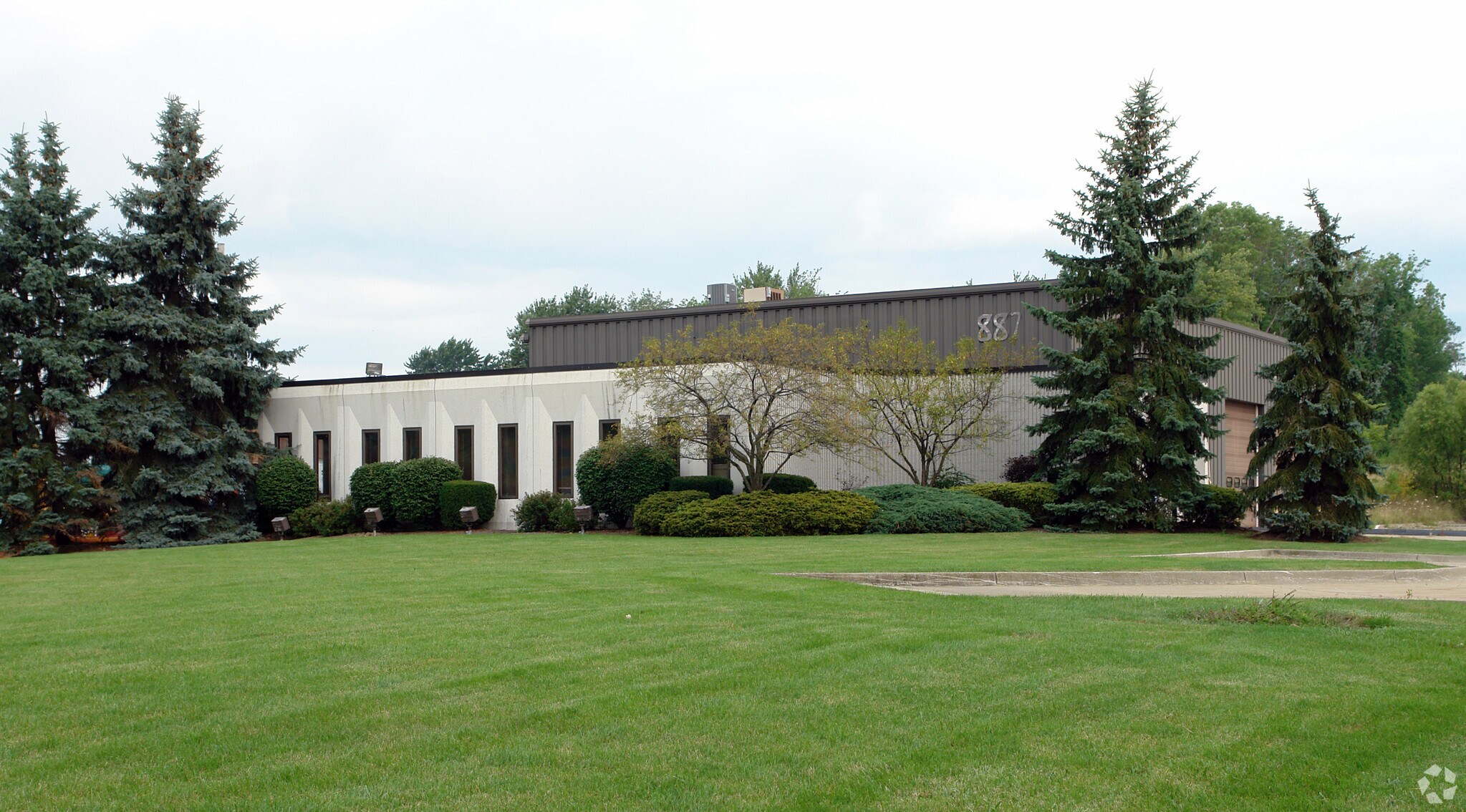 887 W Liberty St, Medina, OH à vendre Photo principale- Image 1 de 24