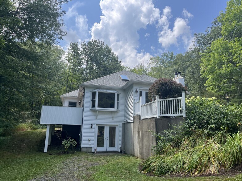 337 Commercial St, Rockport, ME à vendre - Photo du bâtiment - Image 3 de 16