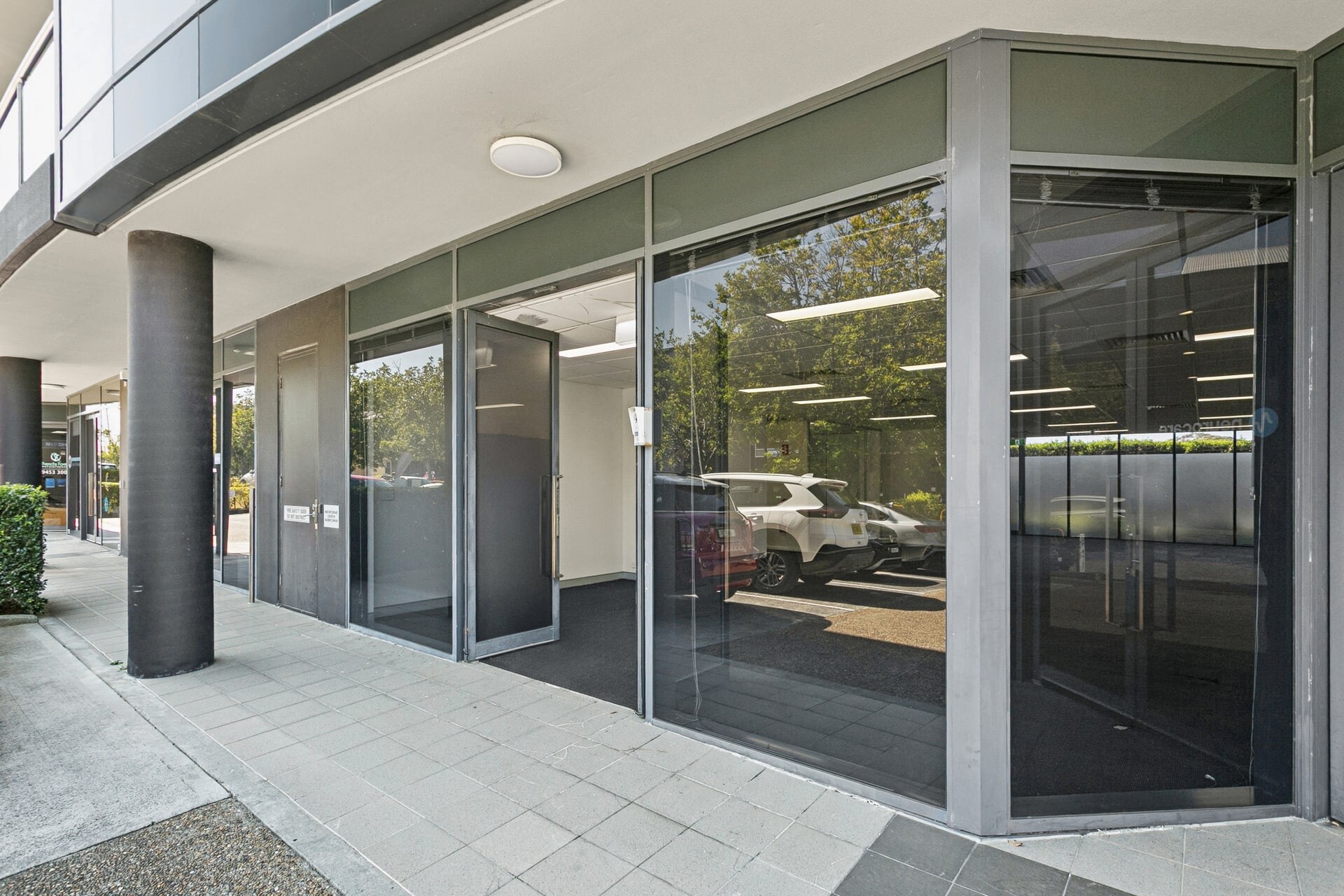 49 Frenchs Forest Rd, Frenchs Forest for lease Building Photo- Image 1 of 5