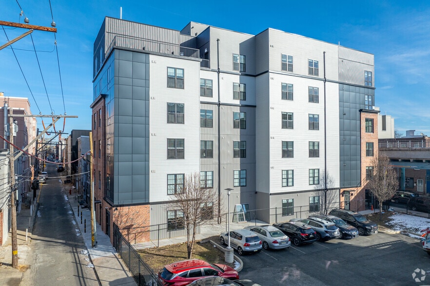 2112-2116 N Front St, Philadelphia, PA for lease - Interior Photo - Image 3 of 61