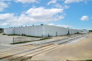 301-333 Rock Industrial Park Dr, Bridgeton MO - Entrepôt