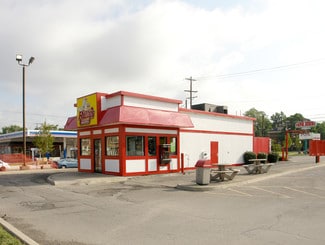 Plus de détails pour 2556 N High St, Columbus, OH - Commerce de détail à louer