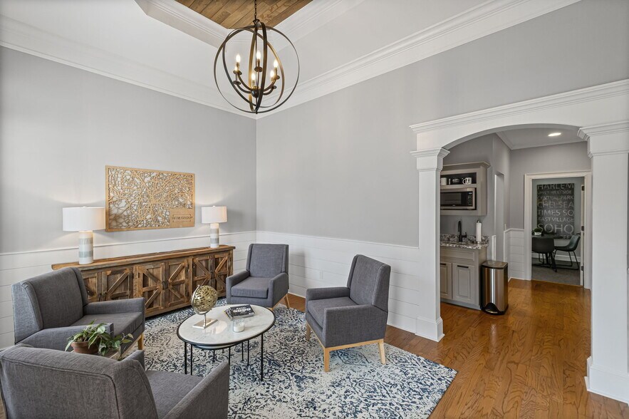 1600-1602 Abbey Ct, Alpharetta, GA à vendre - Photo du bâtiment - Image 2 de 26