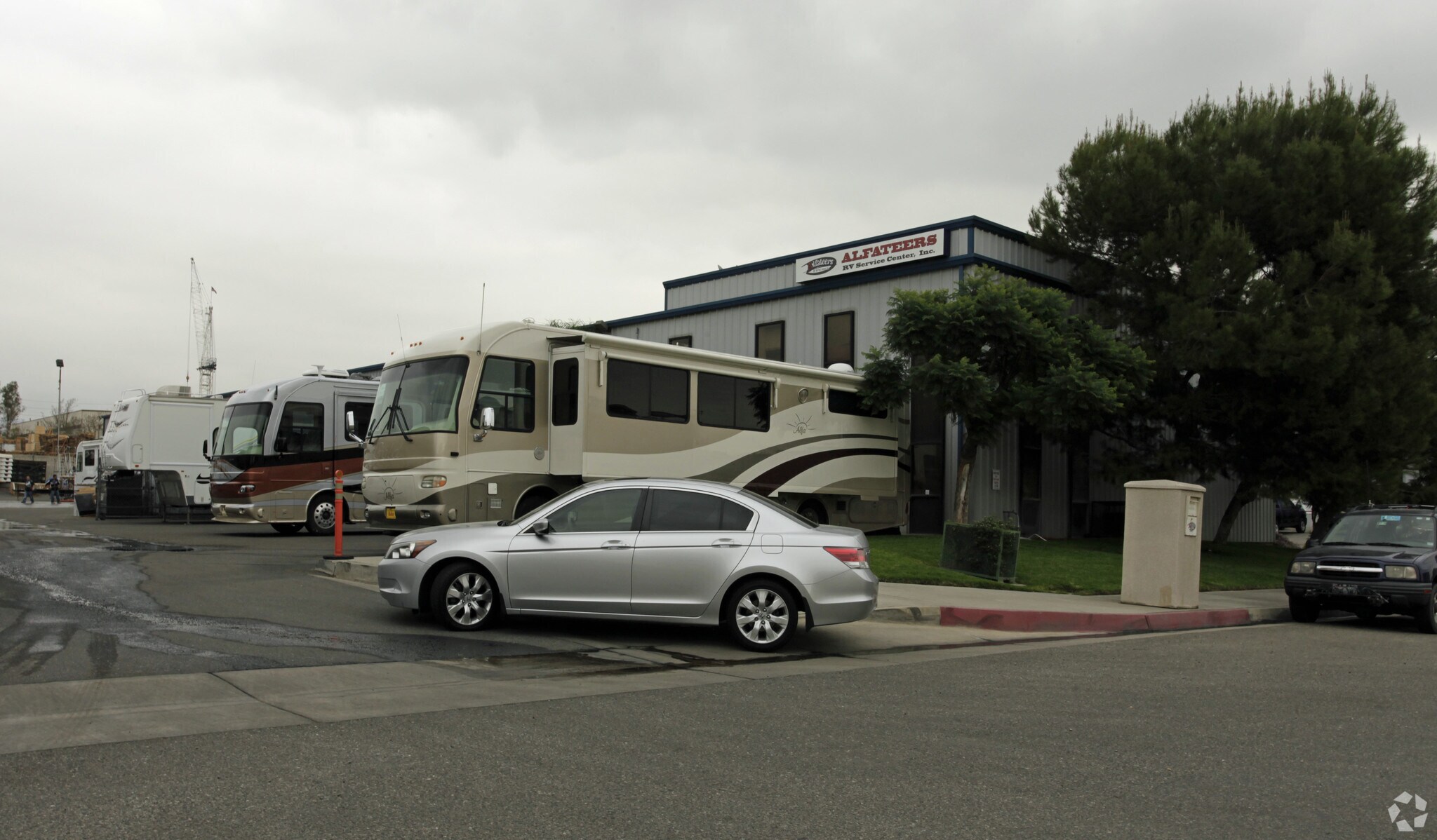 14620 Rancho Vista, Fontana, CA à louer Photo principale- Image 1 de 4