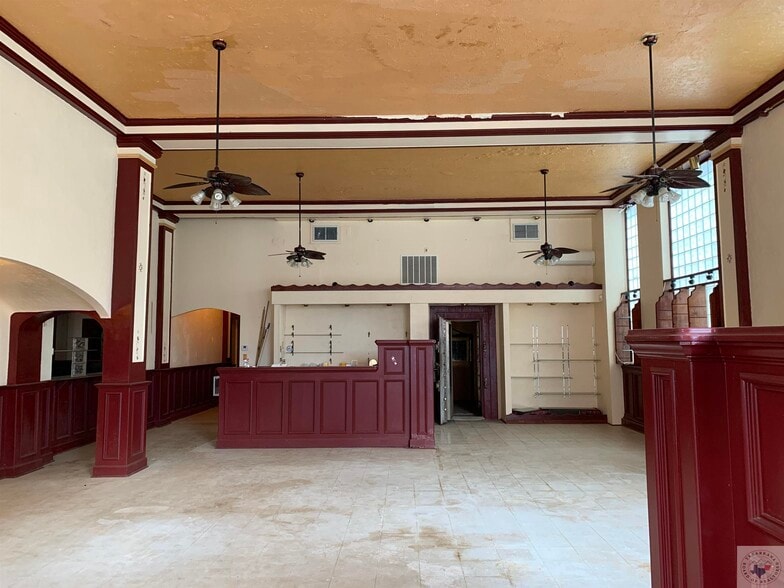 109 E Hiram St, Atlanta, TX for sale - Building Photo - Image 3 of 8