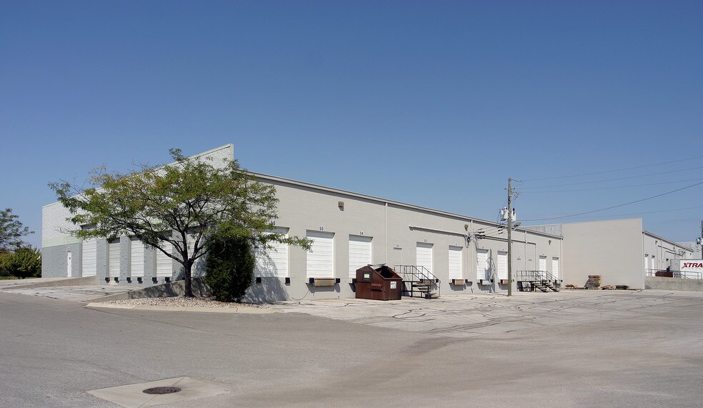 2801 Fortune Cir E, Indianapolis, IN à louer - Autre - Image 2 de 11