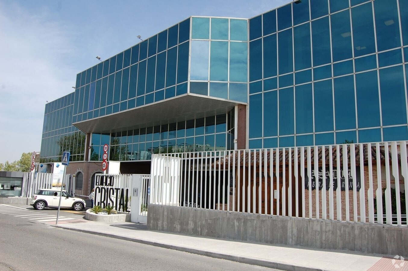 Avenida Somosierra, 12, San Sebastián de los Reyes, MAD 28703 - Unité Puerta 16 - - Photo intérieure - Image 2 of 3