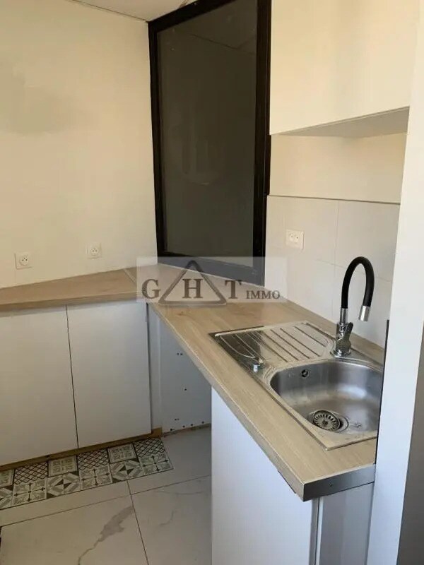 Office in Champigny-sur-Marne for lease Interior Photo- Image 1 of 15