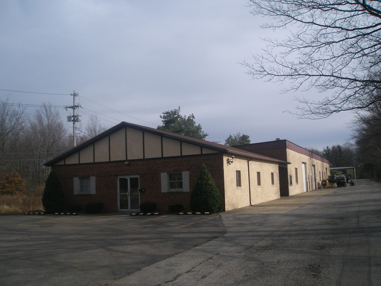 1055-1057 Bradley Rd, Westlake, OH for sale - Building Photo - Image 1 of 1