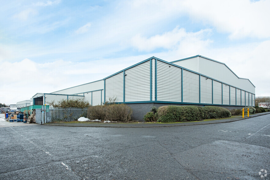 1-1A Follingsby Av, Gateshead for lease - Building Photo - Image 2 of 4