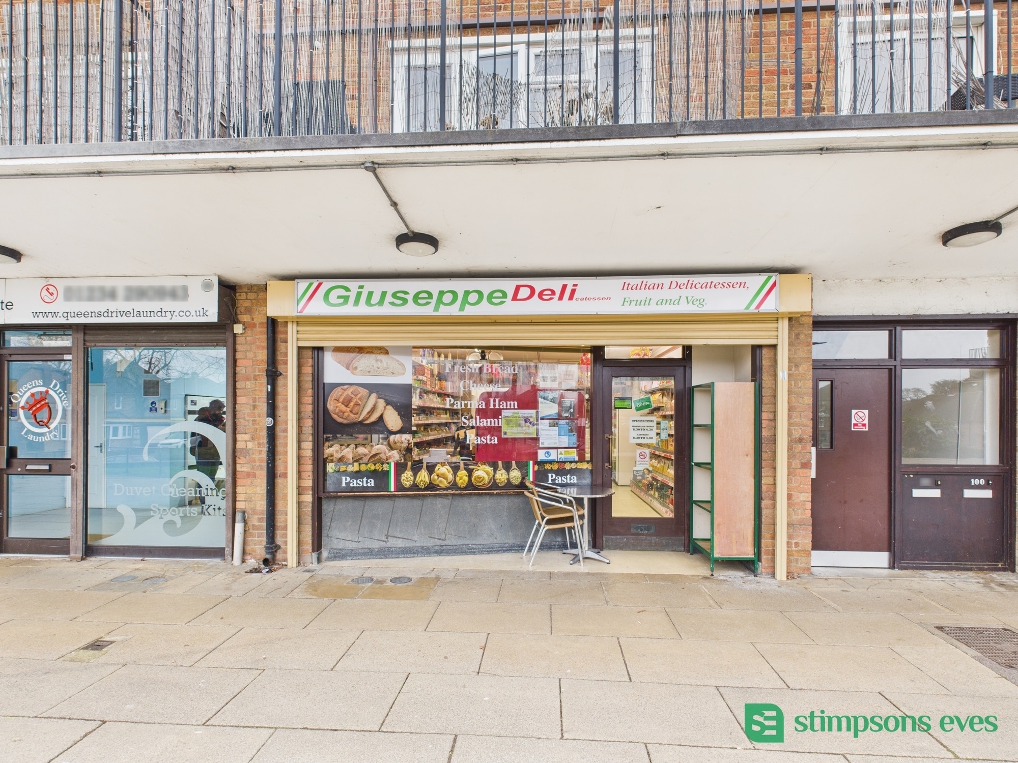 108-112 Queens Dr, Bedford for lease Building Photo- Image 1 of 8