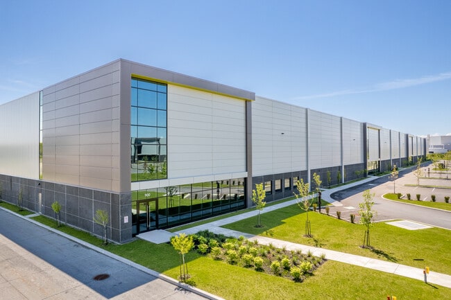 Plus de détails pour 900 Rue Turnbull, Beauharnois, QC - Industriel à louer