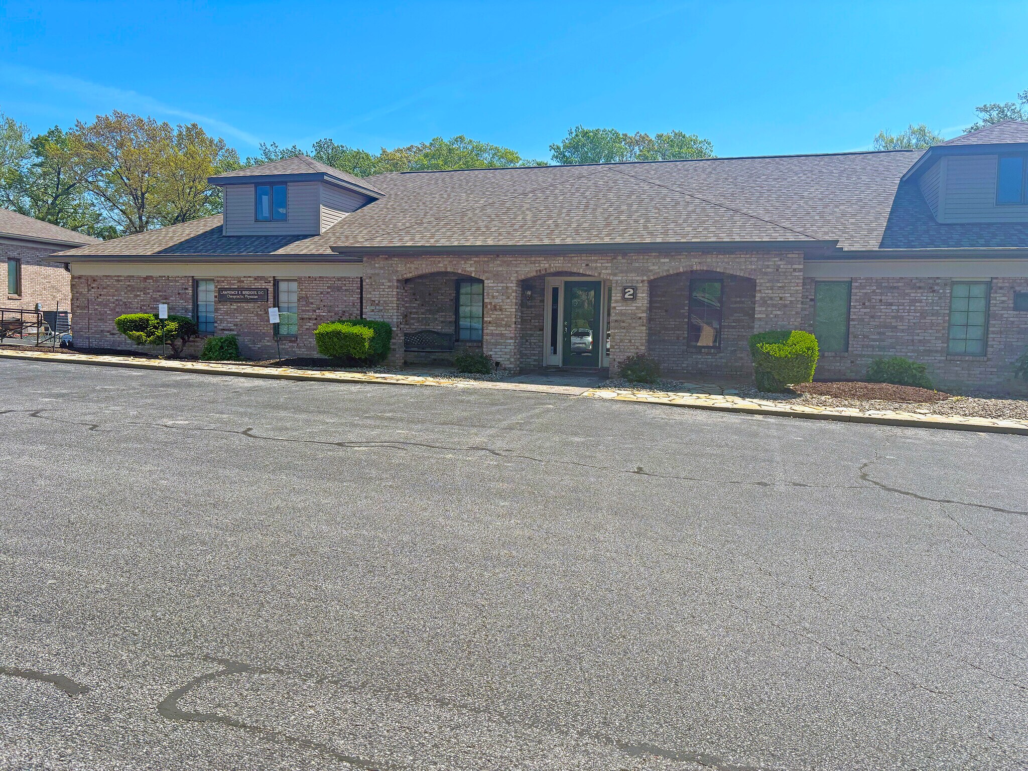 2 Emerald Ter, Swansea, IL à vendre Photo principale- Image 1 de 10