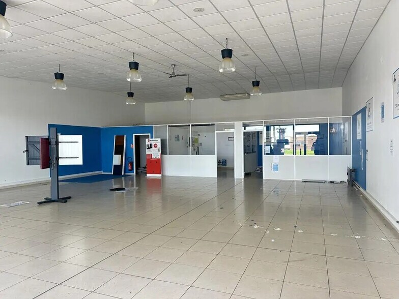 Commerce de détail dans Balma à louer - Photo intérieure - Image 2 de 4