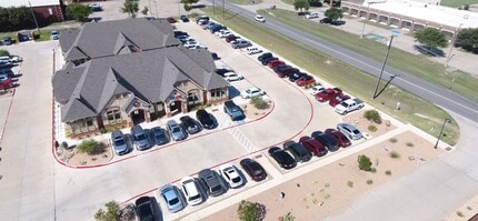 1000 Legacy Ranch Rd, Waxahachie, TX for lease Interior Photo- Image 2 of 2