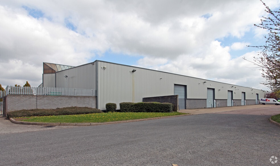 Erica Rd, Milton Keynes for lease - Building Photo - Image 3 of 6