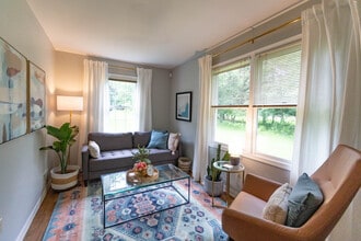 900 Lenmar Dr, Blue Bell, PA for lease Interior Photo- Image 2 of 6