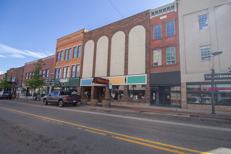 22 W Michigan Ave, Battle Creek, MI for sale - Building Photo - Image 3 of 19