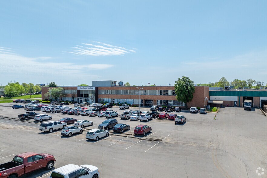 800 Middle Tennessee Blvd, Murfreesboro, TN à louer - Photo du bâtiment - Image 2 de 7