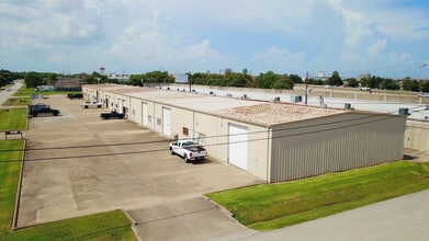 400 N 11th St, La Porte, TX à louer Photo intérieure- Image 2 de 2