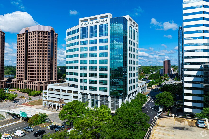 200 S 10th St, Richmond, VA à louer - Photo du bâtiment - Image 2 de 10