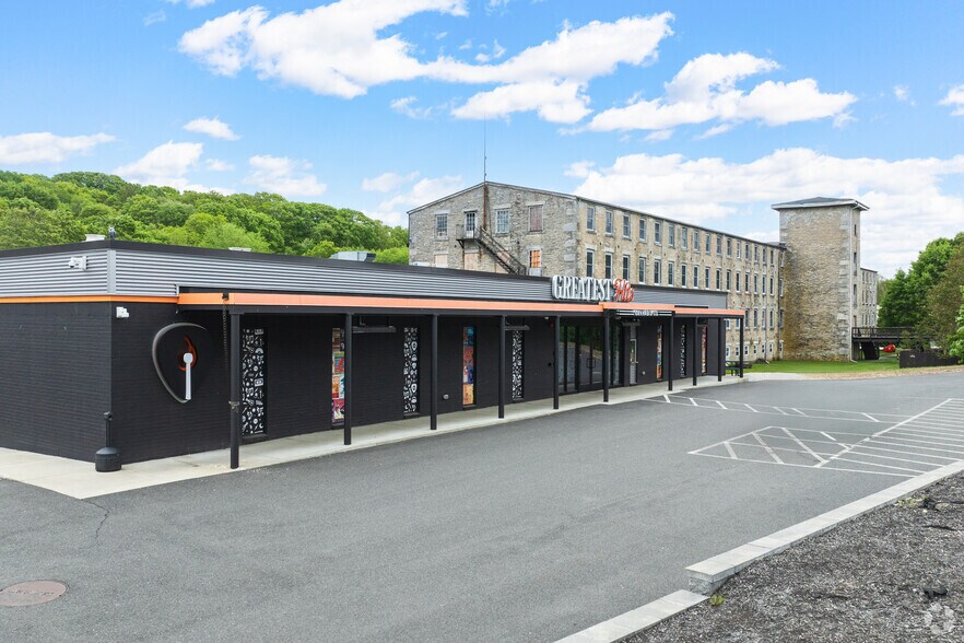 35-37 Chase Ave, Dudley, MA à vendre - Photo principale - Image 1 de 37