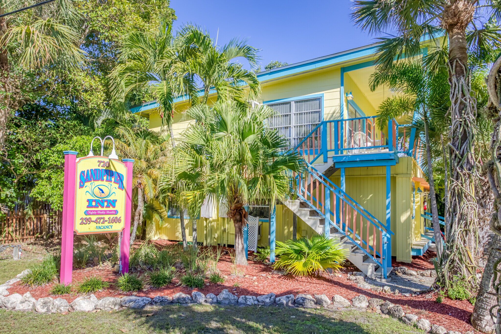 720 Donax St, Sanibel, FL for sale Primary Photo- Image 1 of 6
