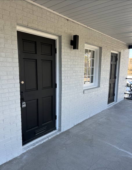 5541 Parliament Dr, Virginia Beach, VA for lease - Building Photo - Image 3 of 3