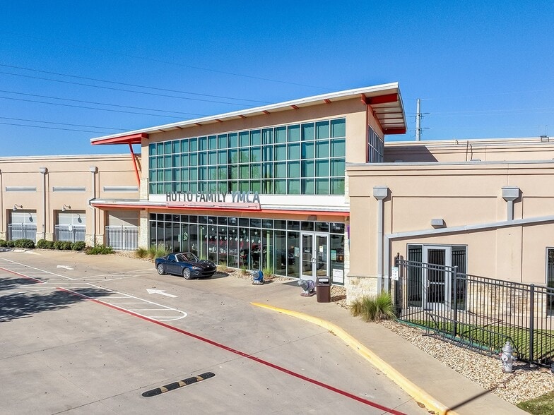 201 Ed Schmidt Blvd, Hutto, TX for lease - Building Photo - Image 3 of 6