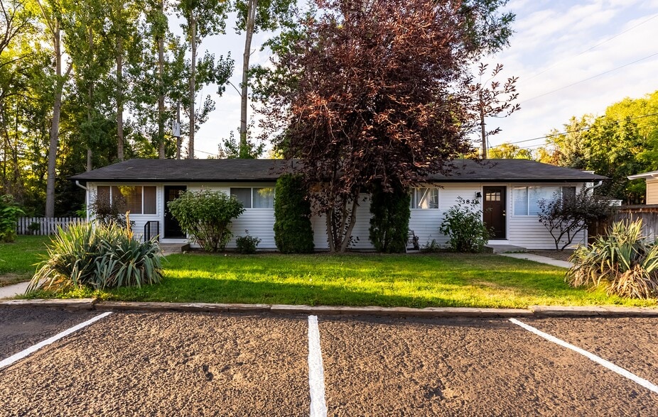 4623 W Catalpa Dr, Boise, ID for sale - Building Photo - Image 2 of 8