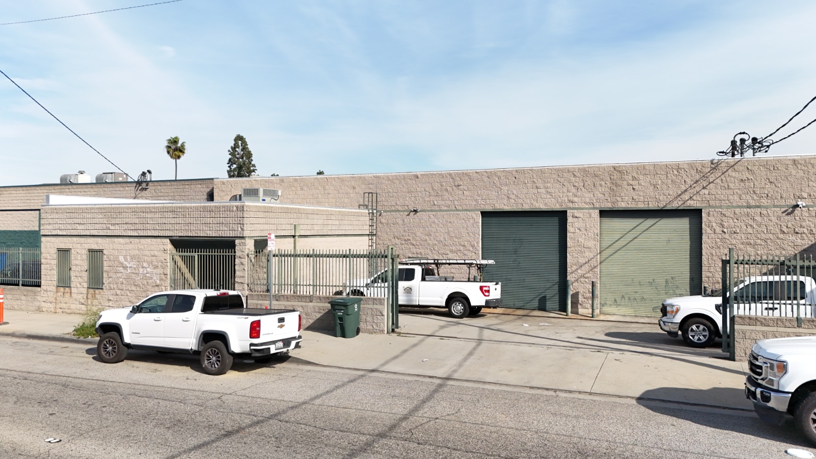 12900-12908 S Main St, Los Angeles, CA for lease Interior Photo- Image 1 of 3