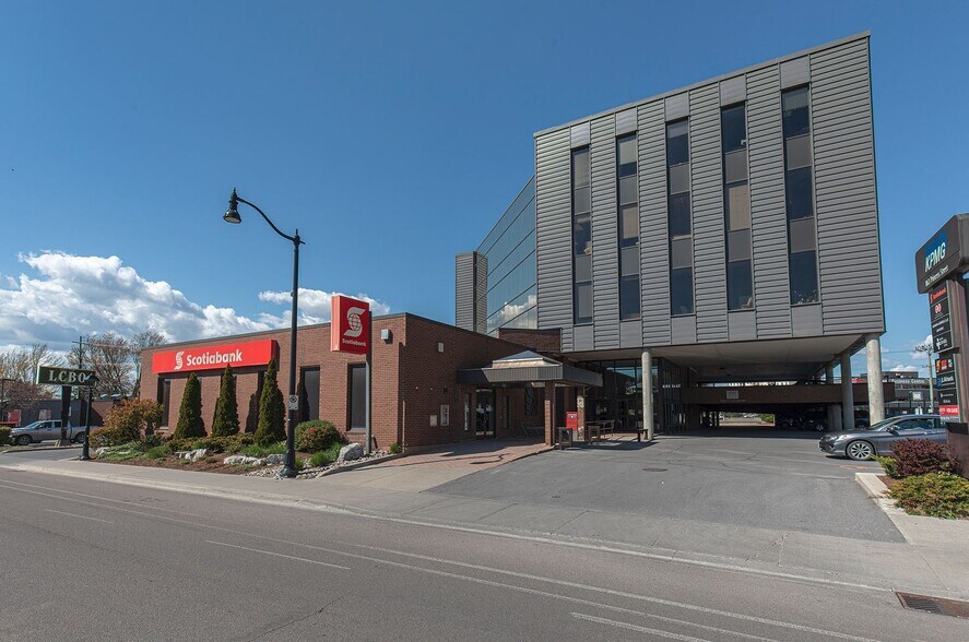 863 Princess St, Kingston, ON à louer - Photo du bâtiment - Image 2 de 6