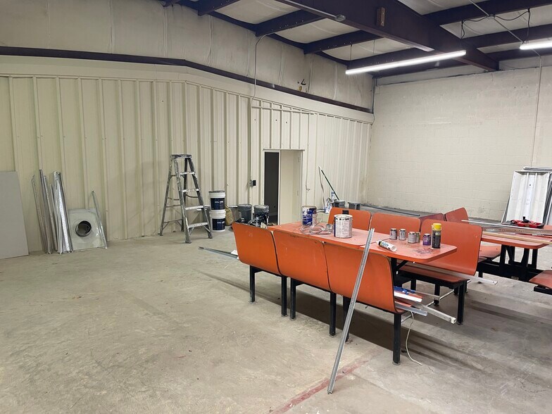 1714 Manchester Expy, Columbus, GA for lease - Building Photo - Image 3 of 13