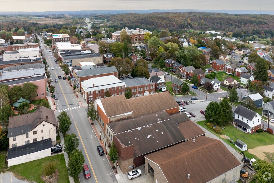 308 W High St, Ebensburg, PA à louer - Aérien - Image 2 de 4