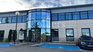 Plus de détails pour 1330 Avenue Jean-René Guillibert Gautier De La Lauzière, Aix-en-Provence - Bureau à vendre
