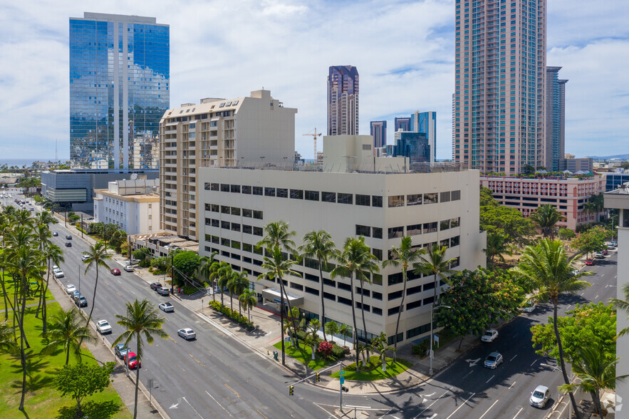 932 Ward Ave, Honolulu, HI à vendre - Photo du bâtiment - Image 1 de 1