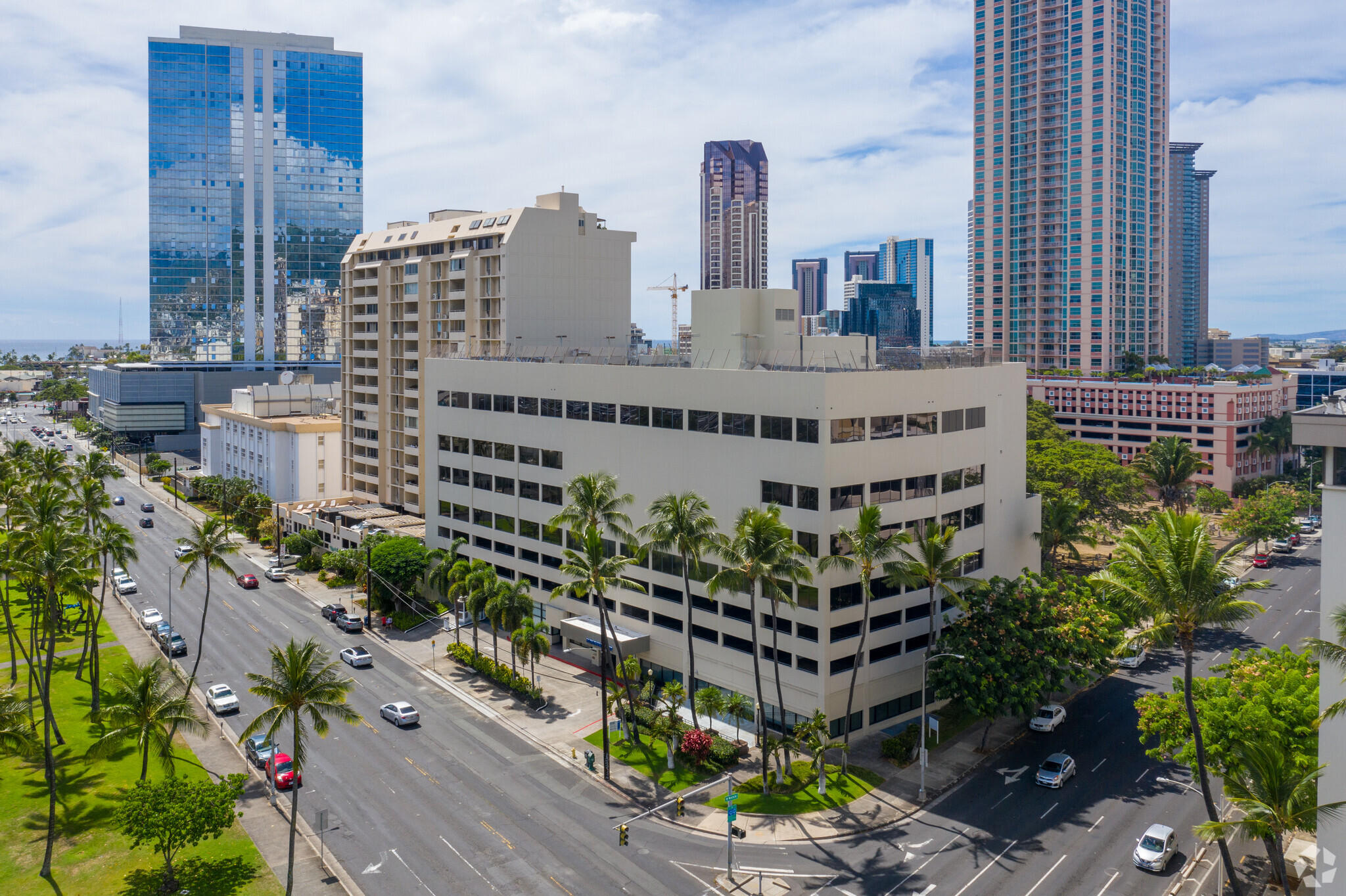 932 Ward Ave, Honolulu, HI à vendre Photo du bâtiment- Image 1 de 1