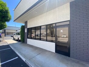 1422 S Allec St, Anaheim, CA for lease Interior Photo- Image 2 of 7