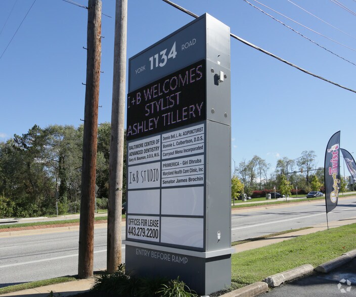 1134 York Rd, Lutherville, MD à louer - Photo du bâtiment - Image 2 de 8