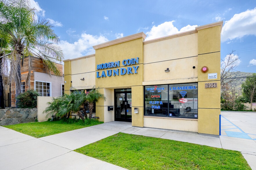 6914 Foothill Blvd, Tujunga, CA à vendre - Photo du bâtiment - Image 2 de 18