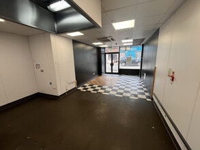 80 Clerk St, Loanhead for lease Interior Photo- Image 2 of 3