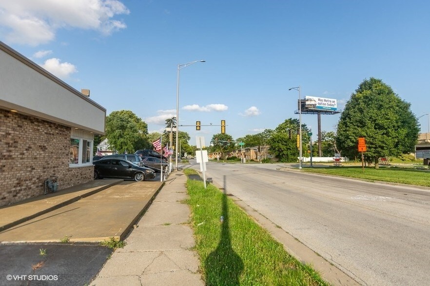 17080 Dixie Hwy, Hazel Crest, IL à vendre - Photo du bâtiment - Image 2 de 14