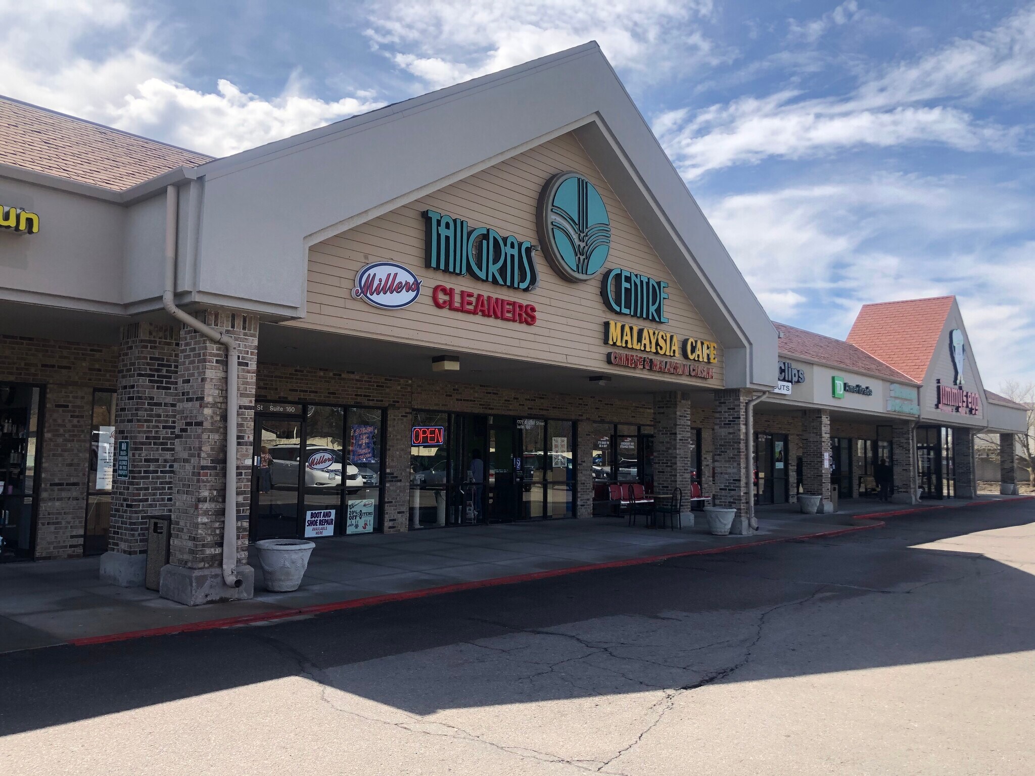 2161 N Rock Rd, Wichita, KS à louer Photo principale- Image 1 de 7