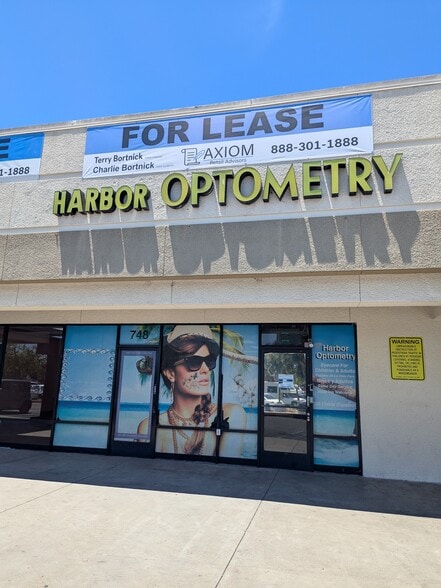 770-840 S Harbor Blvd, Santa Ana, CA for lease - Building Photo - Image 3 of 4