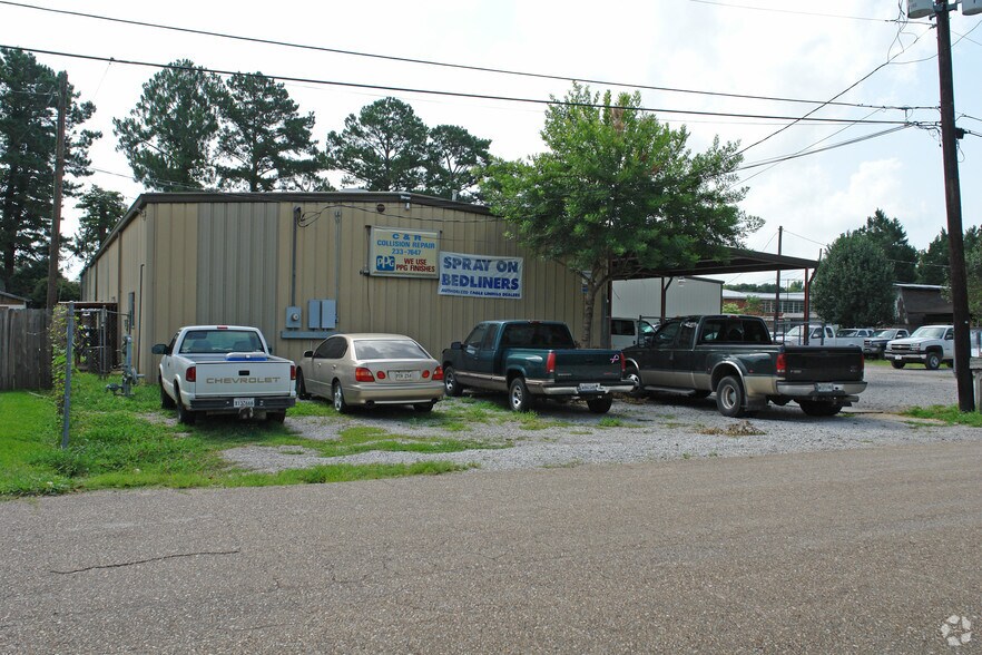 111 Cadillac St, Lafayette, LA for sale - Building Photo - Image 2 of 2