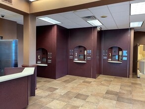 139 Plaza Dr, Brandon, MS for sale Interior Photo- Image 2 of 12