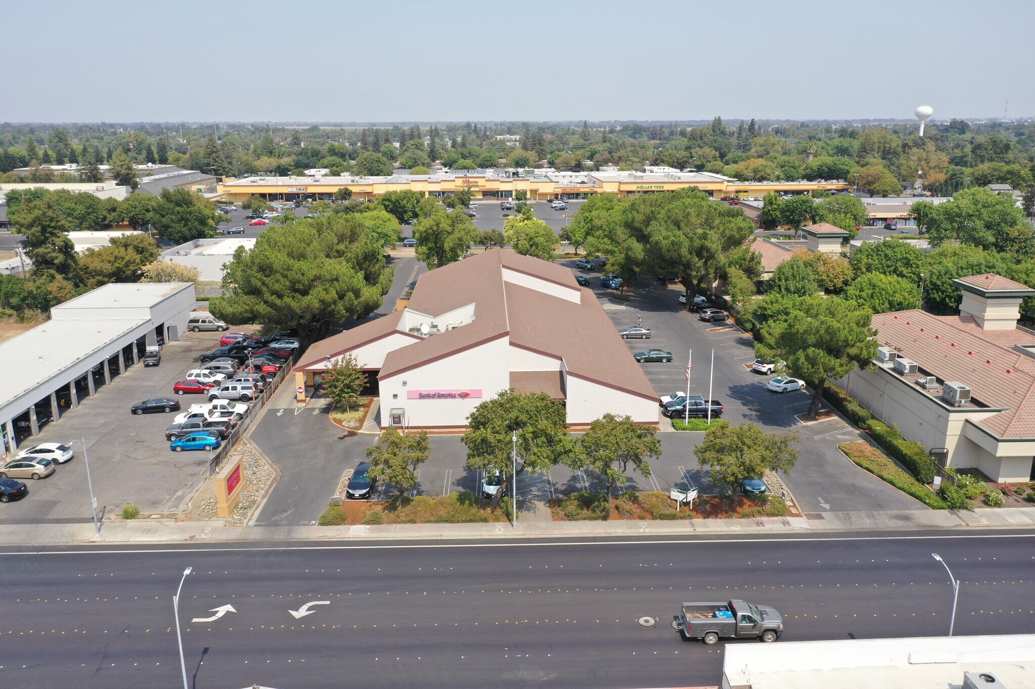 50 W Main Street, Woodland, CA for lease Primary Photo- Image 1 of 35
