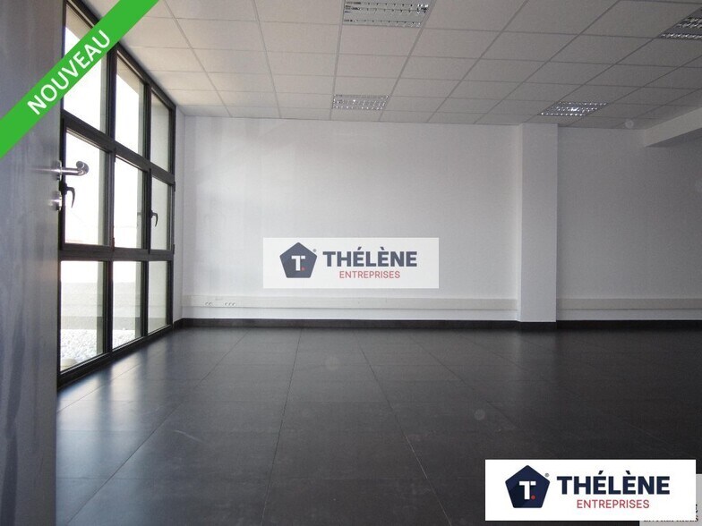 Office in Juvignac for lease - Interior Photo - Image 2 of 6
