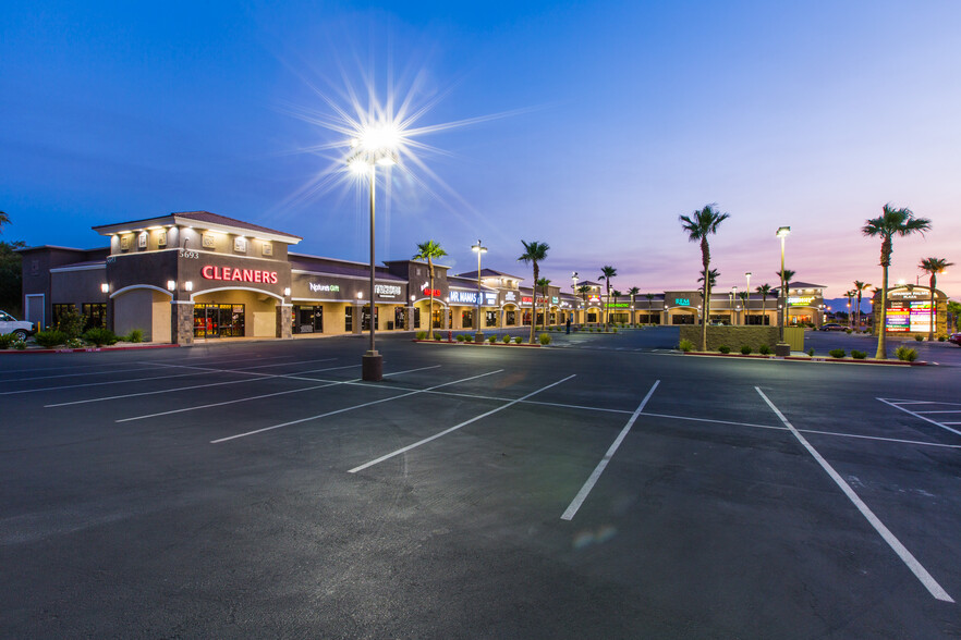 5693 S Jones Blvd, Las Vegas, NV for lease - Building Photo - Image 3 of 9